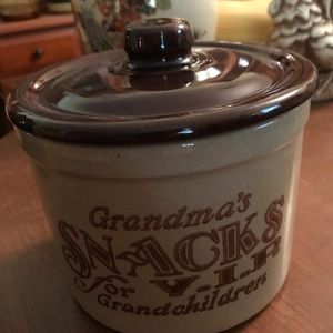 Lidded Crock - Snacks